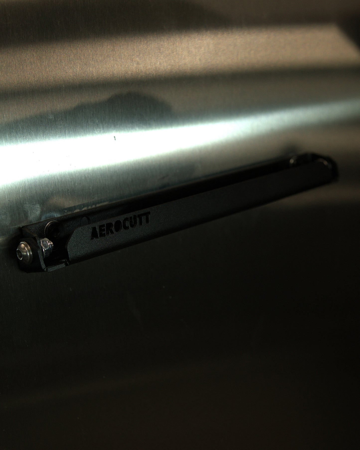 Aerocutt Low Profile Number Plate Tilt Down Bracket wangan tilt plate angled number plate hide hidden