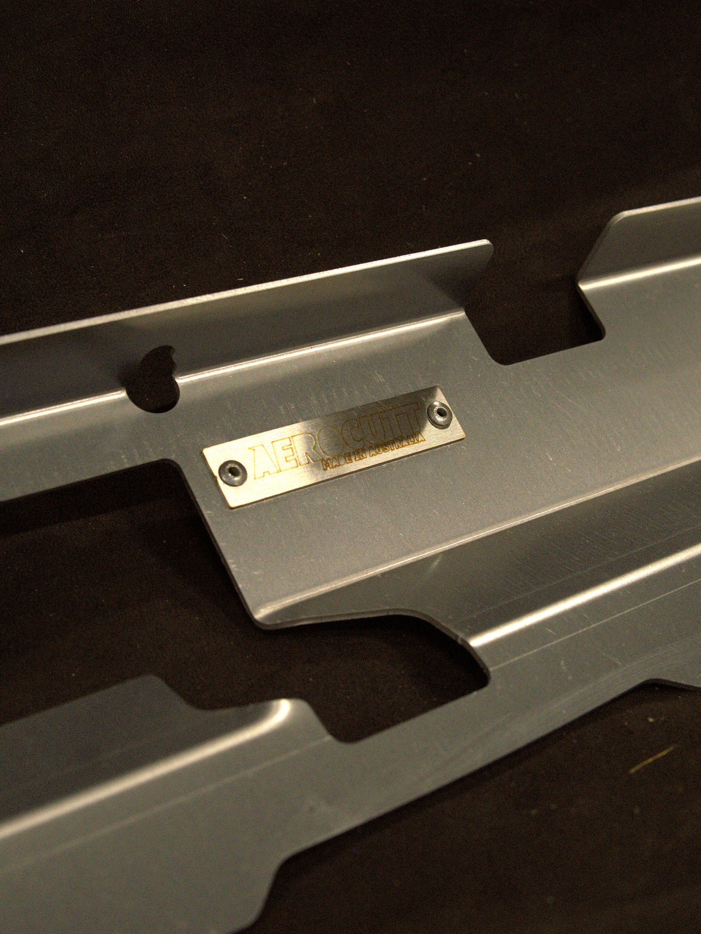 aerocutt logo badge on c34 stagea air duct