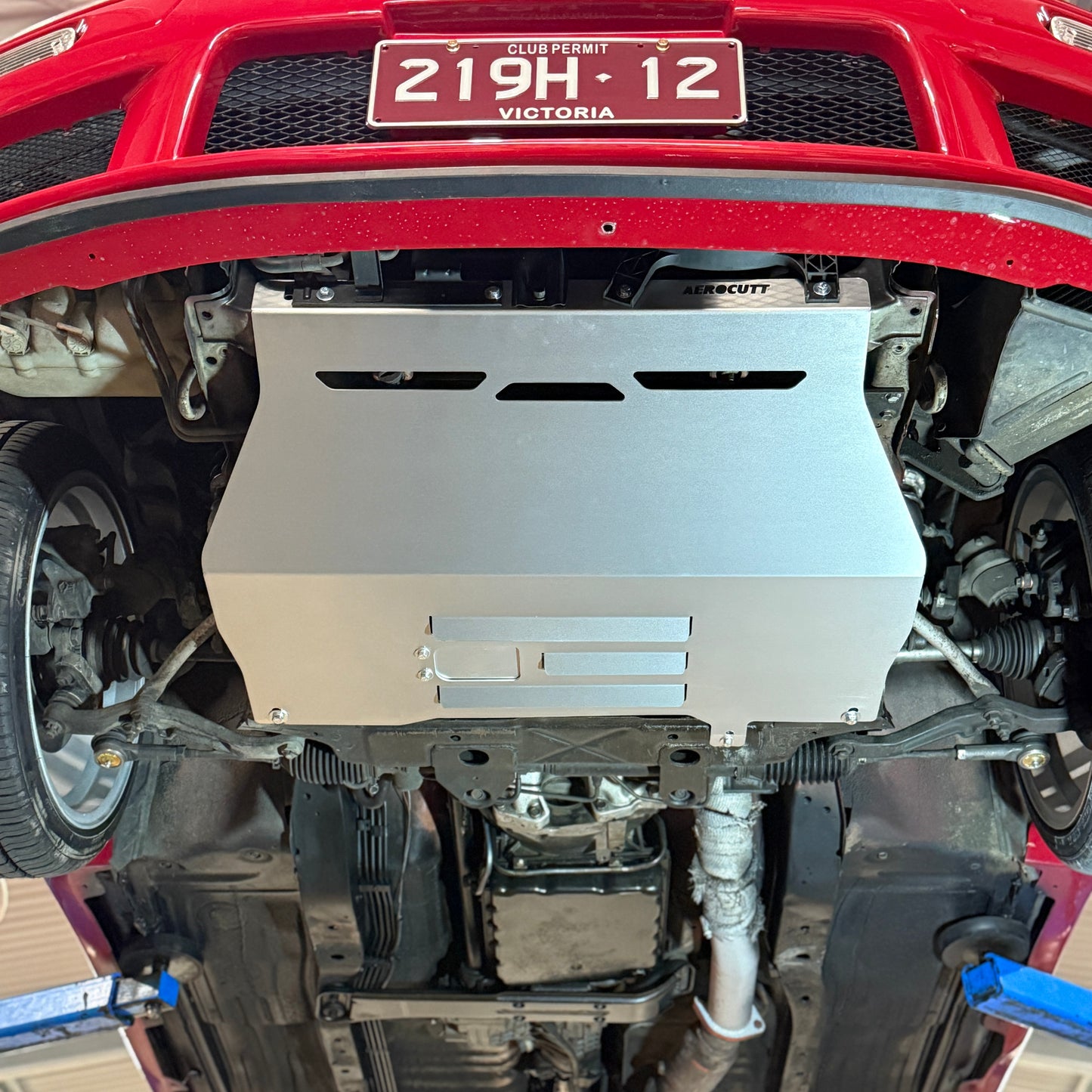 the underfloor of a nissan stagea with a skid plate from aerocutt 