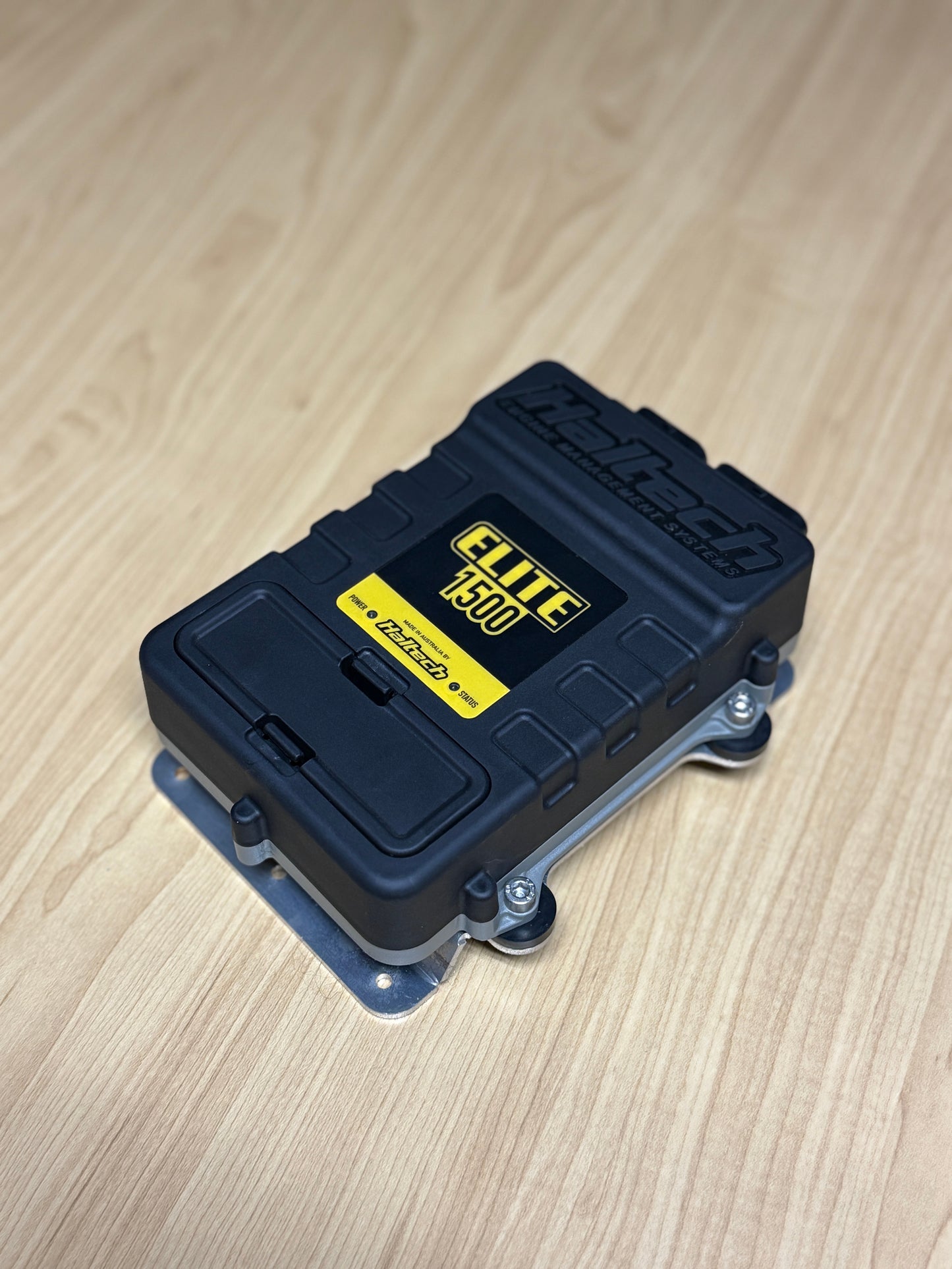 stand off vibration safe bracket for haltech elite 