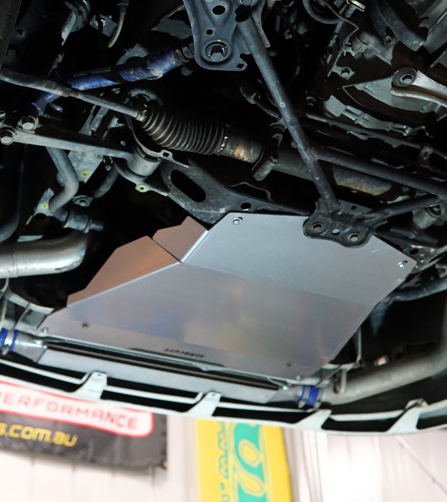 toyota jzx110 mark 2 underneath with aluminium aerocutt undertray installed