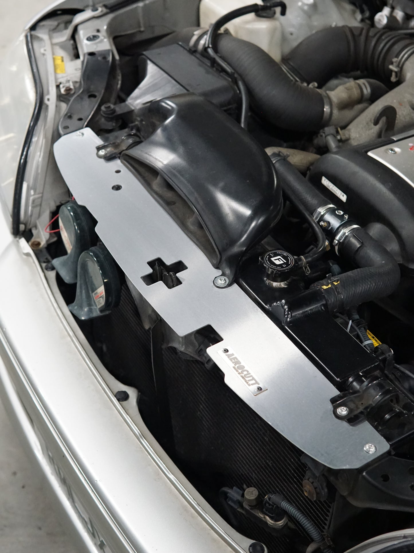 Toyota Crown JZS171 with Aerocutt Aluminium Radiator Cooling Panel close up