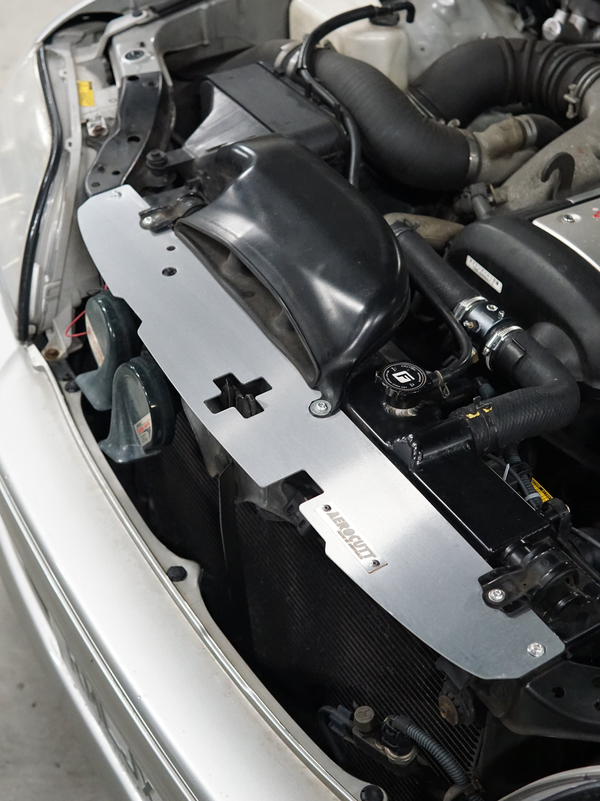 Toyota Crown JZS171 with Aerocutt Aluminium Radiator Cooling Panel close up
