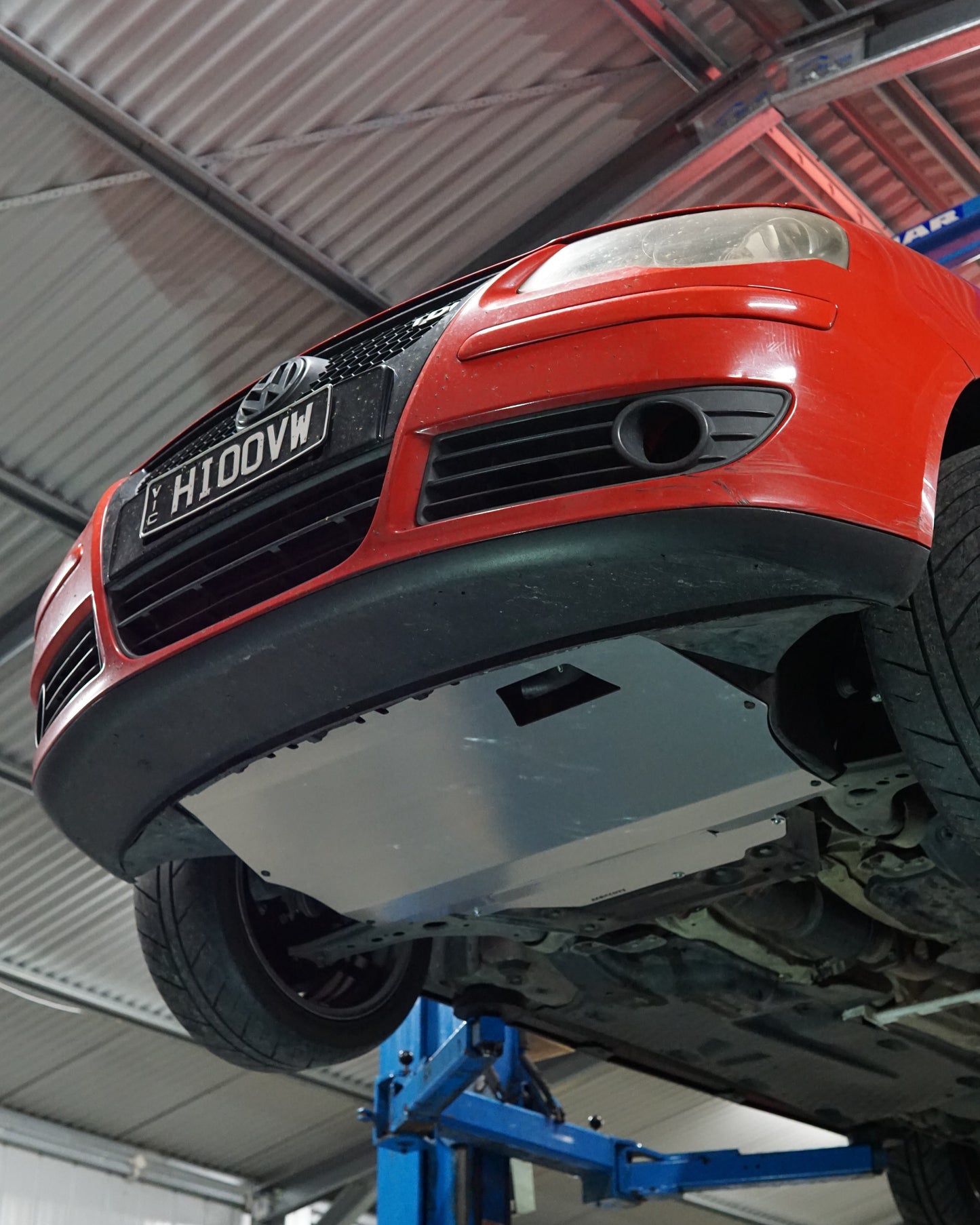 Volkswagen Polo 6N9 Underneath Underside Underbody Undercarriage with Aerocutt Aluminium Skid Plate Bash Plate Sump Guard Installed