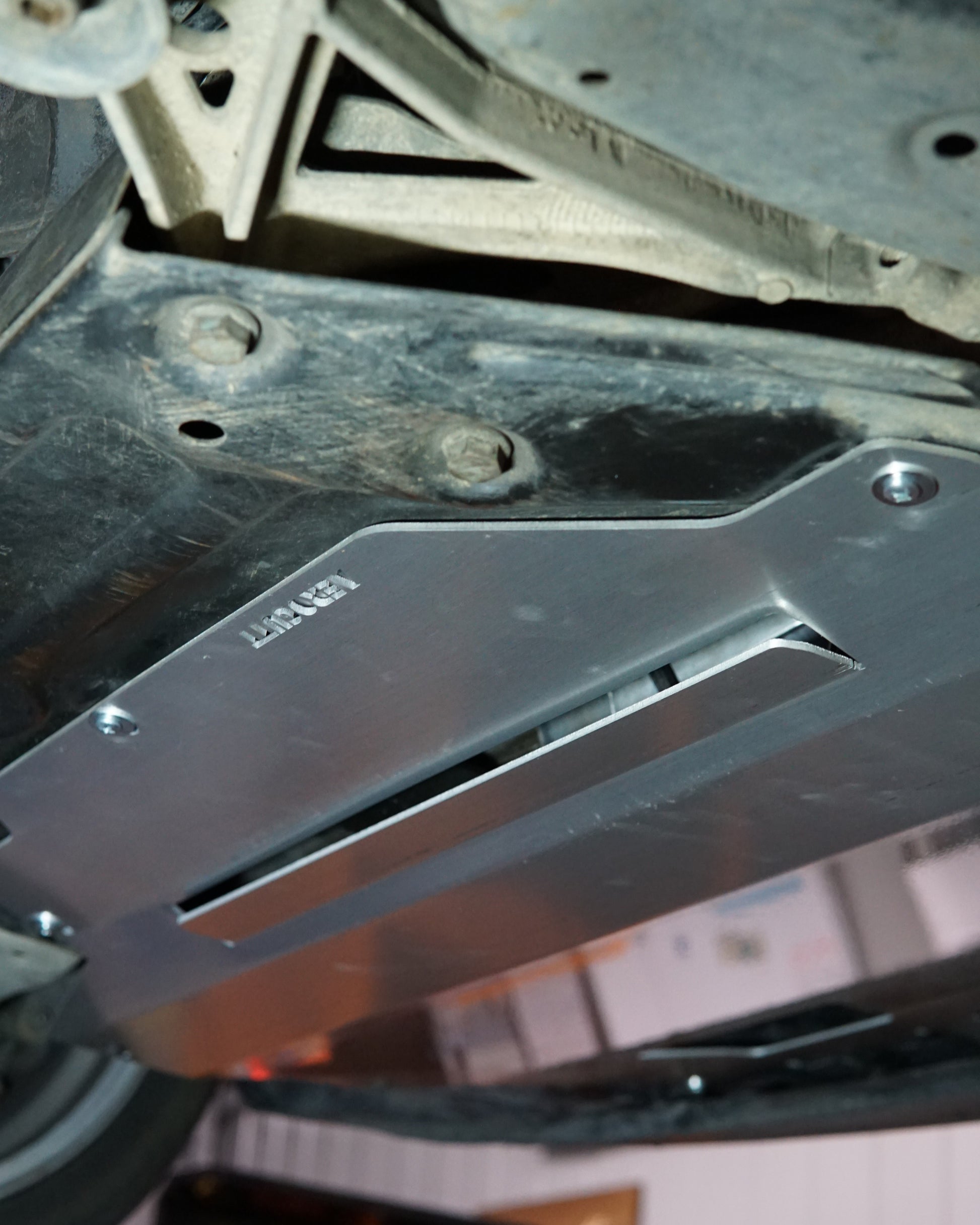 Volkswagen Polo 6N9 Undercarriage with Aerocutt Aluminium Undertray With Vent Showing
