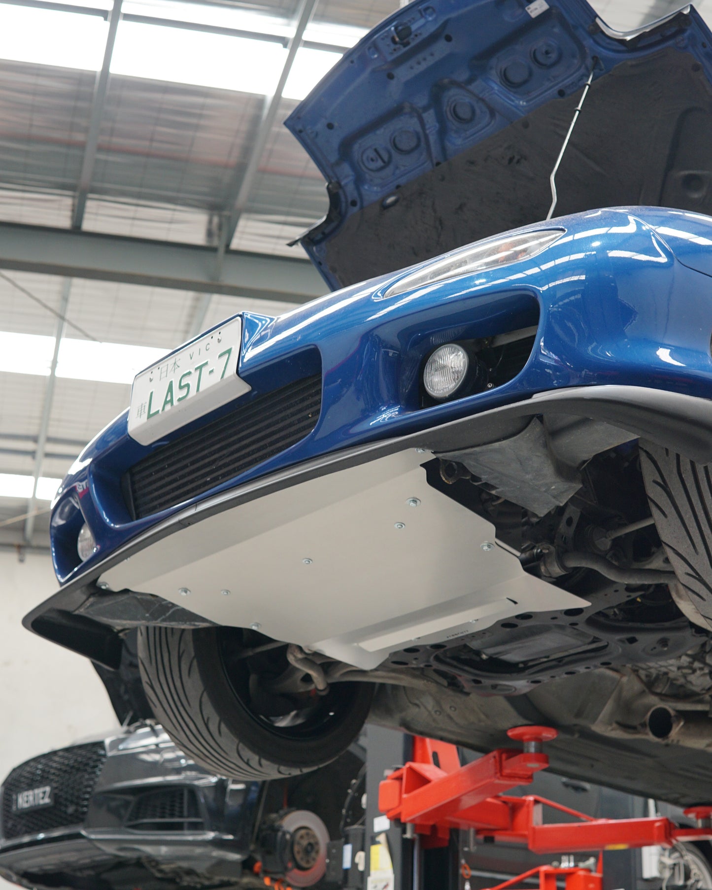 Mazda FD RX-7 Underbody with an Aerocutt aluminium front undertray installed.