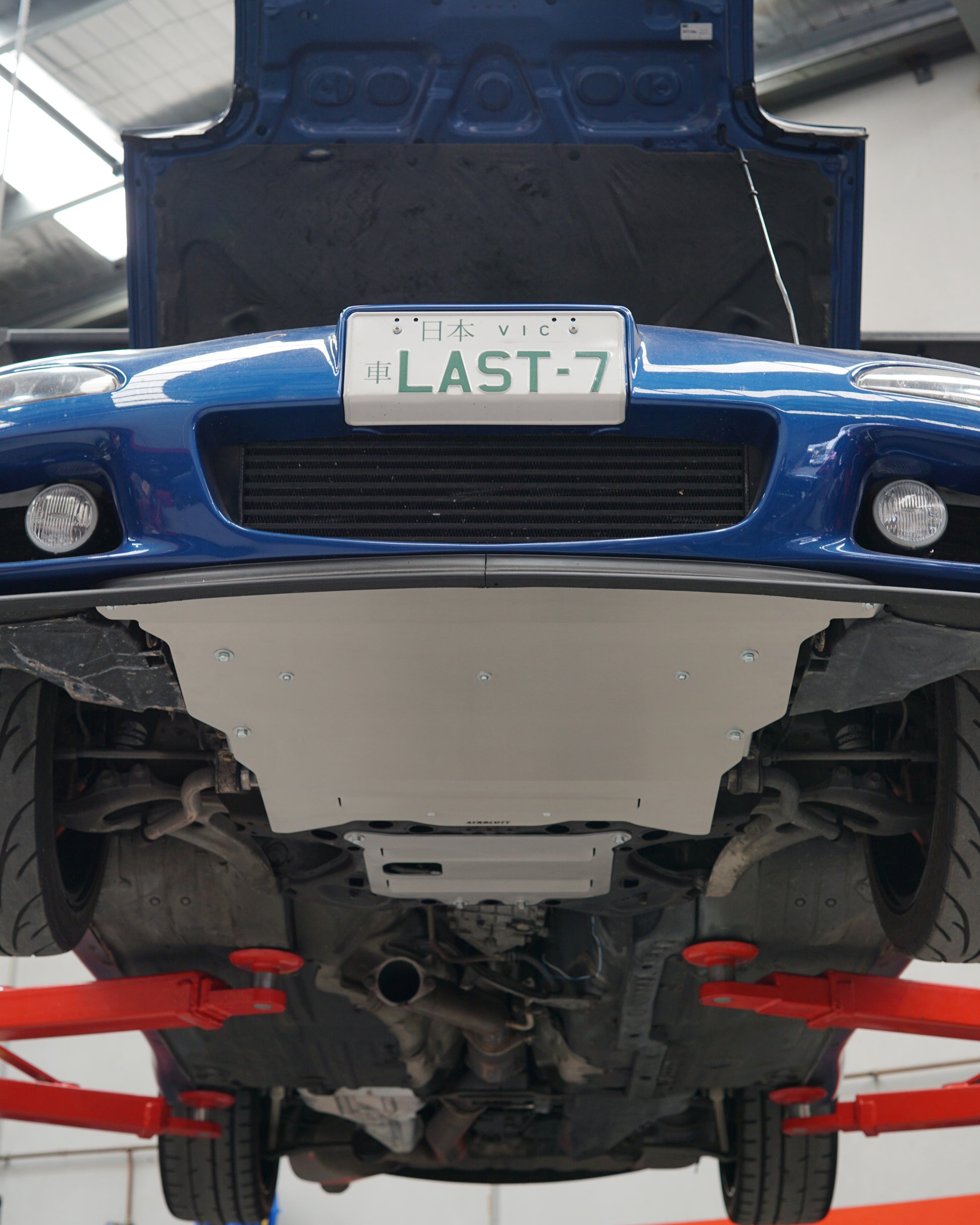 Mazda FD RX-7 Underbody with an Aerocutt aluminium front undertray and ump protection panel installed