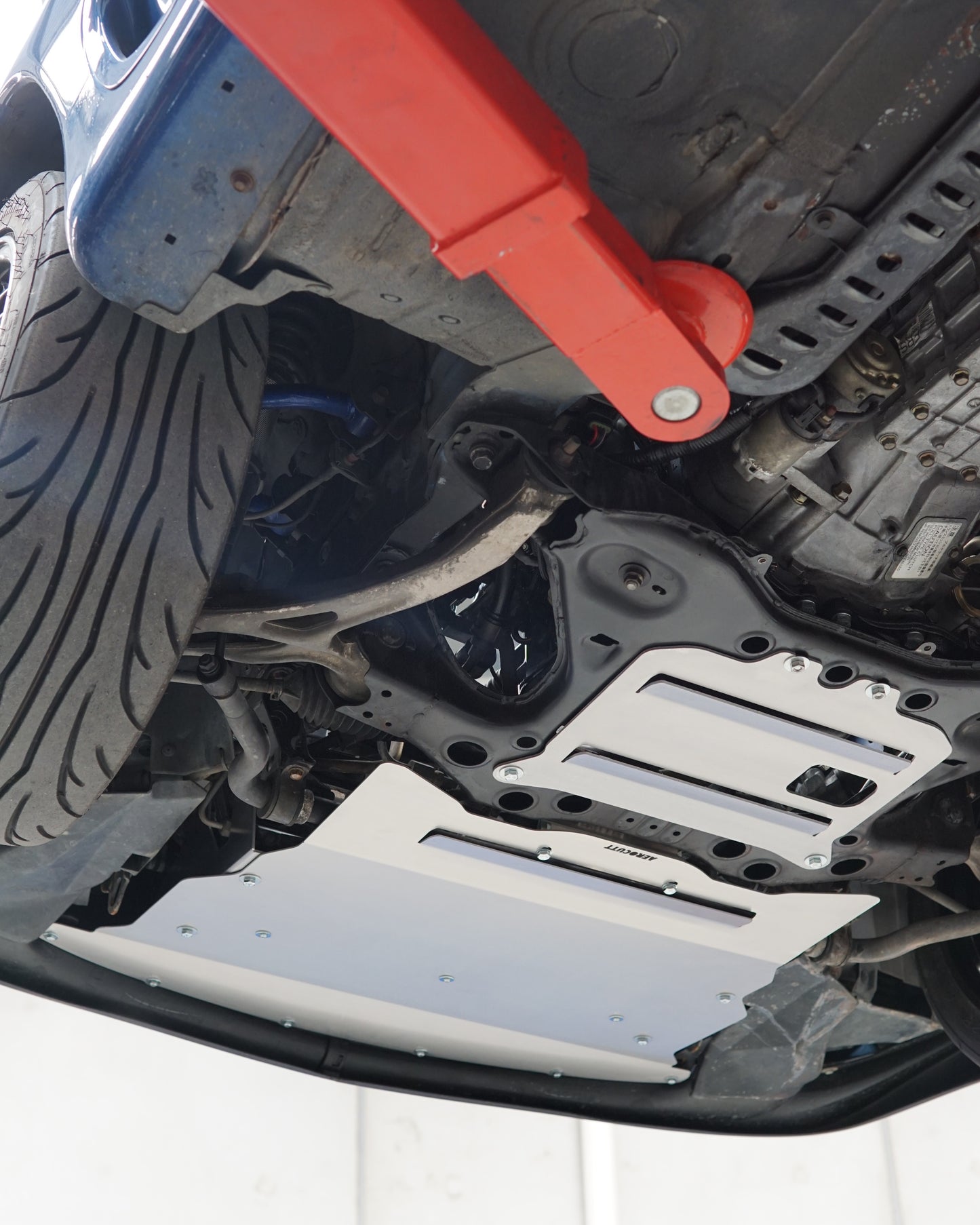 Mazda FD RX-7 Underneath with an Aerocutt aluminium front undertray and engine protection panel installed