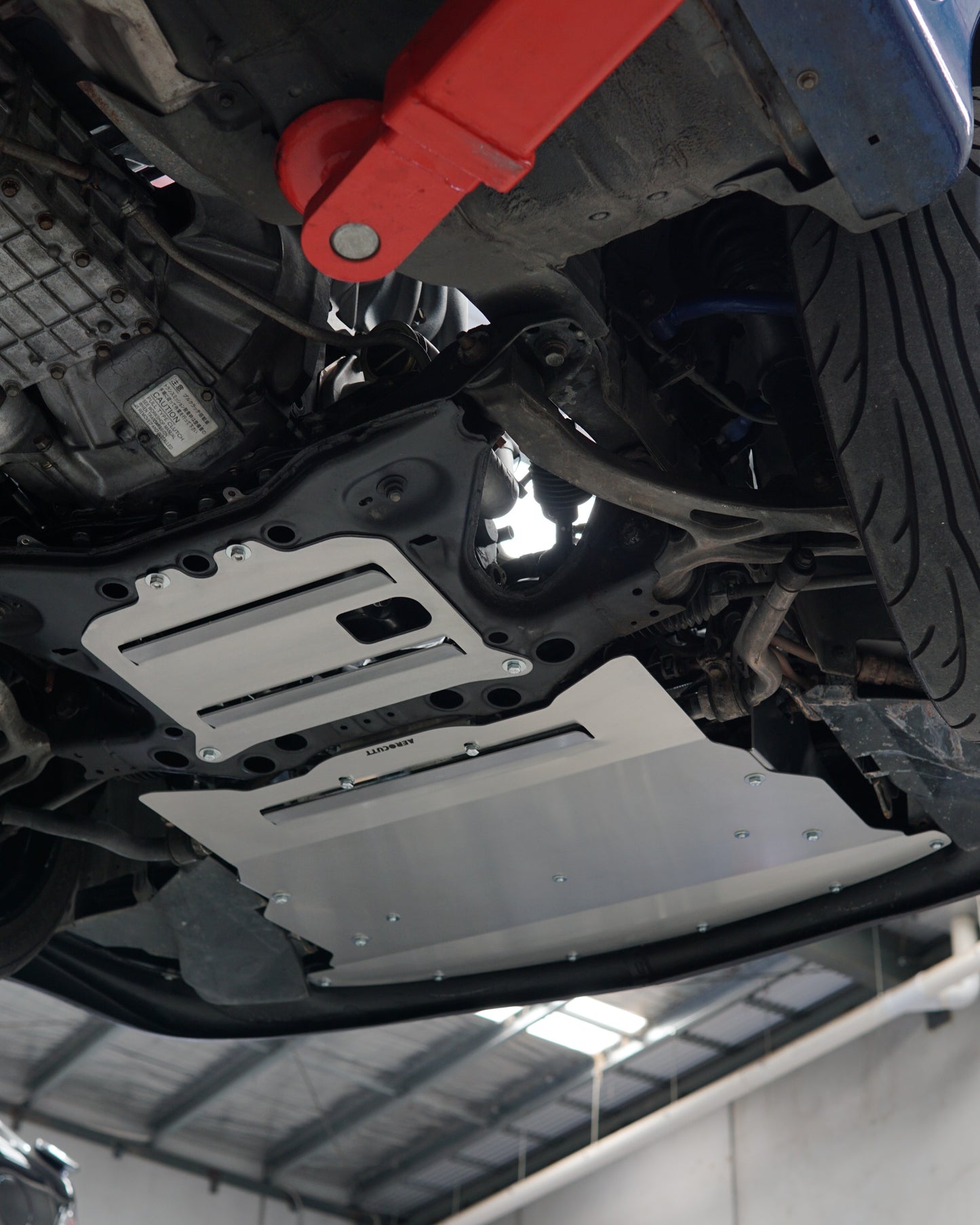 Mazda FD RX-7 Underside with an Aerocutt aluminium front undertray and engine protection panel installed