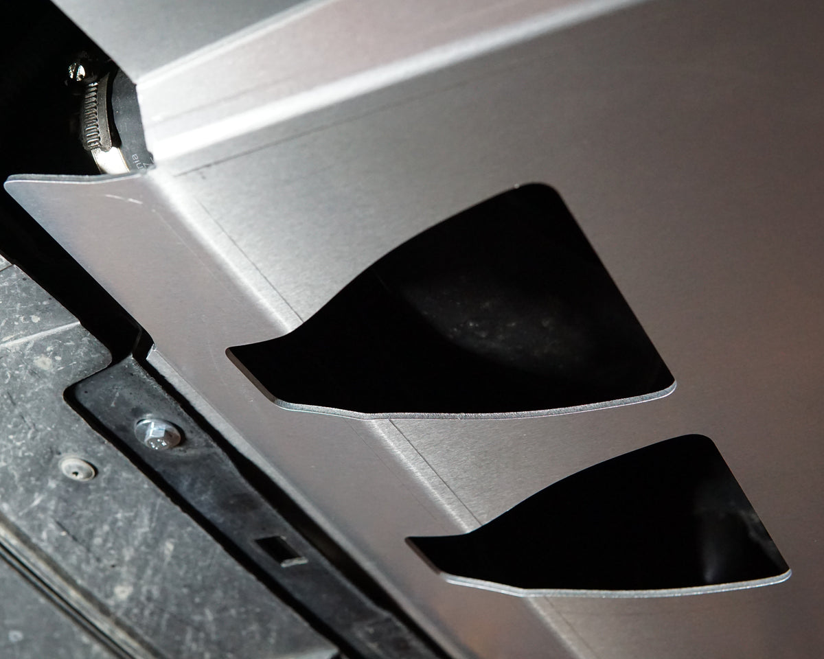 Vokswagen Golf MK7.5 Under With Aerocutt Aluminium Undertray Fitted