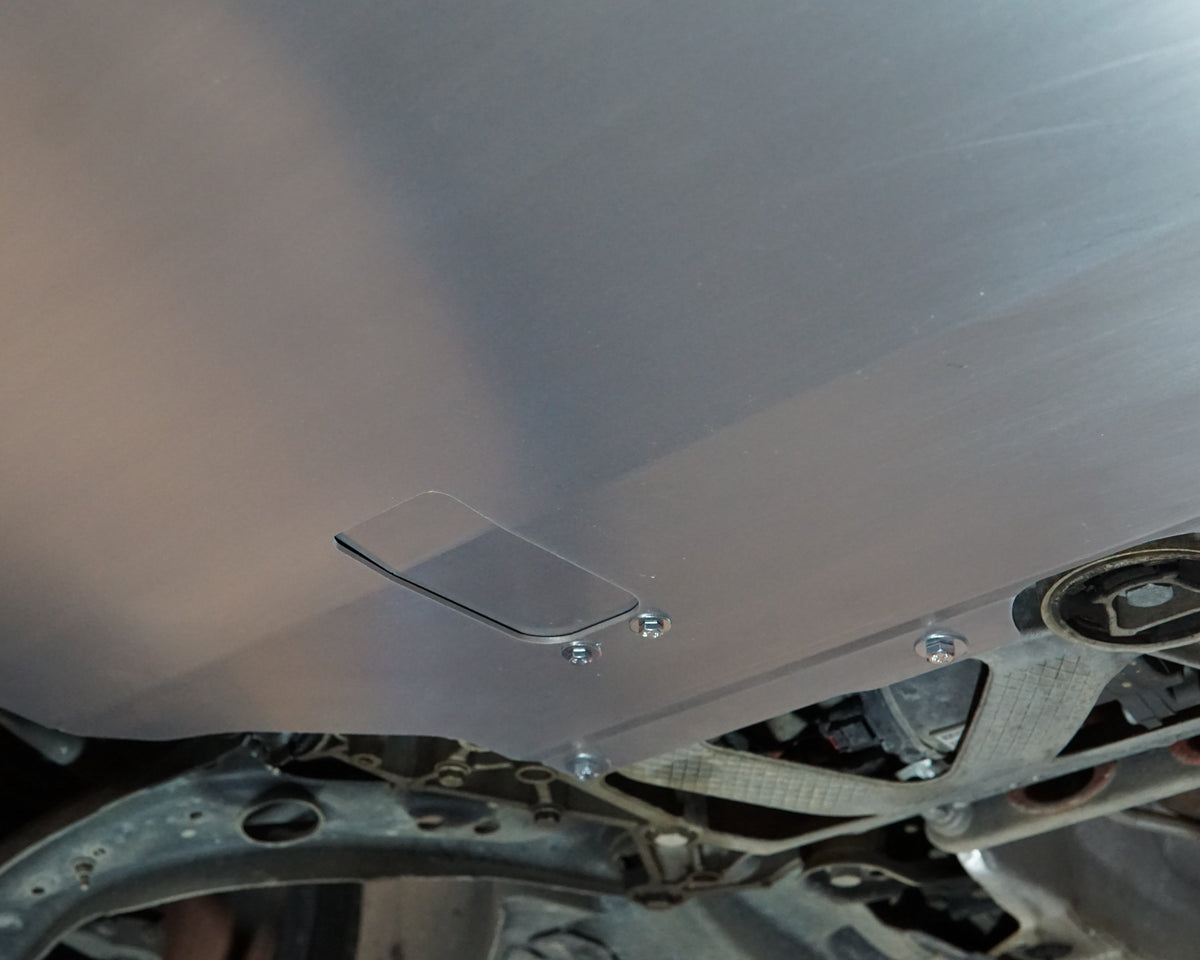 Aerocutt aluminium undertray fitted to the underneath of a Volkswagen golf GTI with oil service plate visible