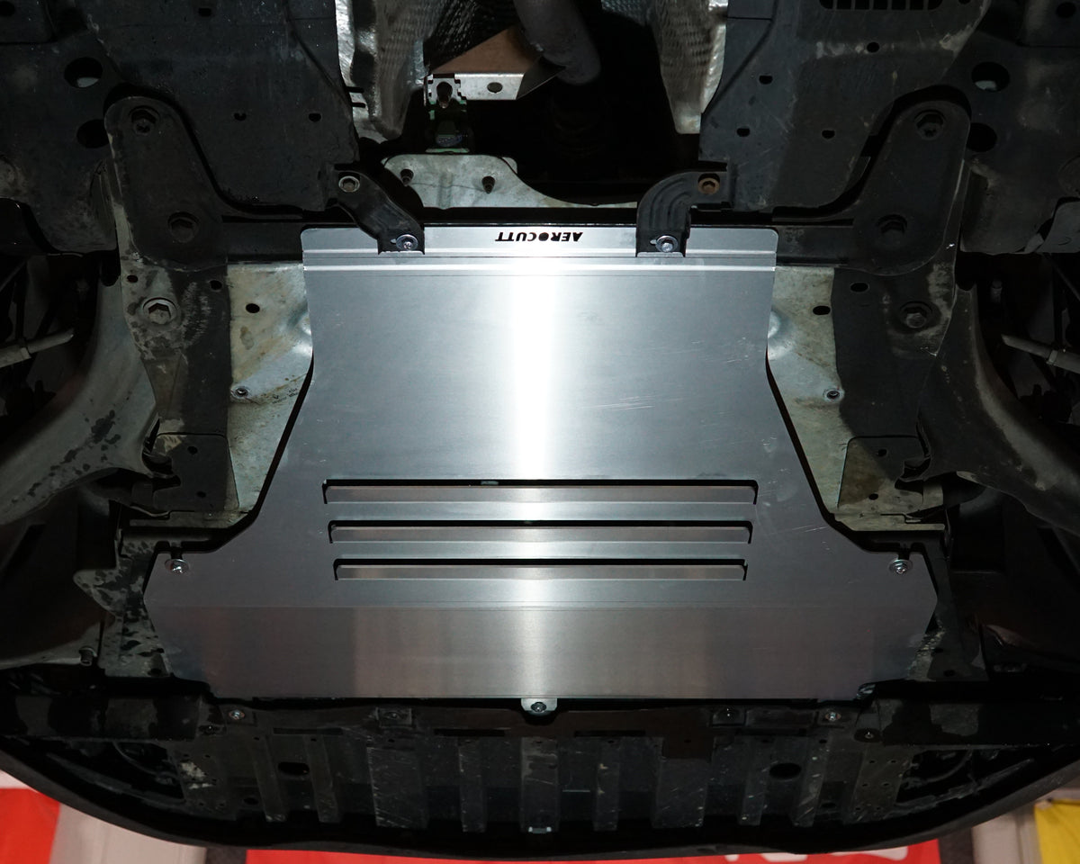 Renault Clio 3 underbody with Aerocutt aluminium skid plate fitted