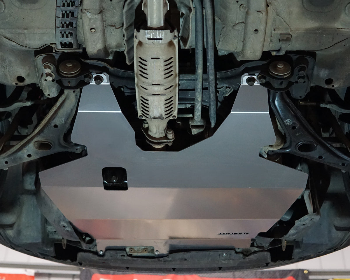 Honda EM1 Civic underside with large aerocutt aluminium undertray installed