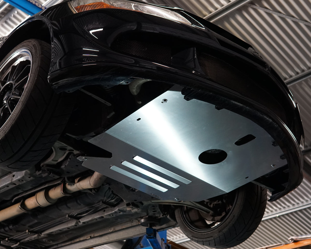 Mitsubishi Evolution 7 VII front underside with Aerocutt aluminium bash plate installed