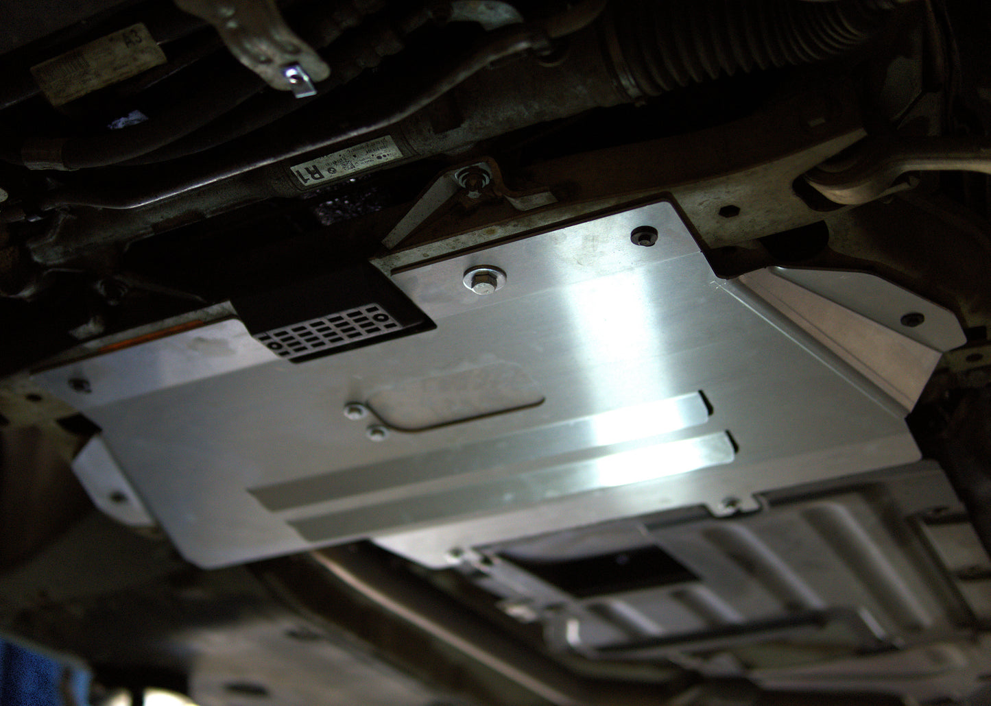 e87 rear skid plate bmw 