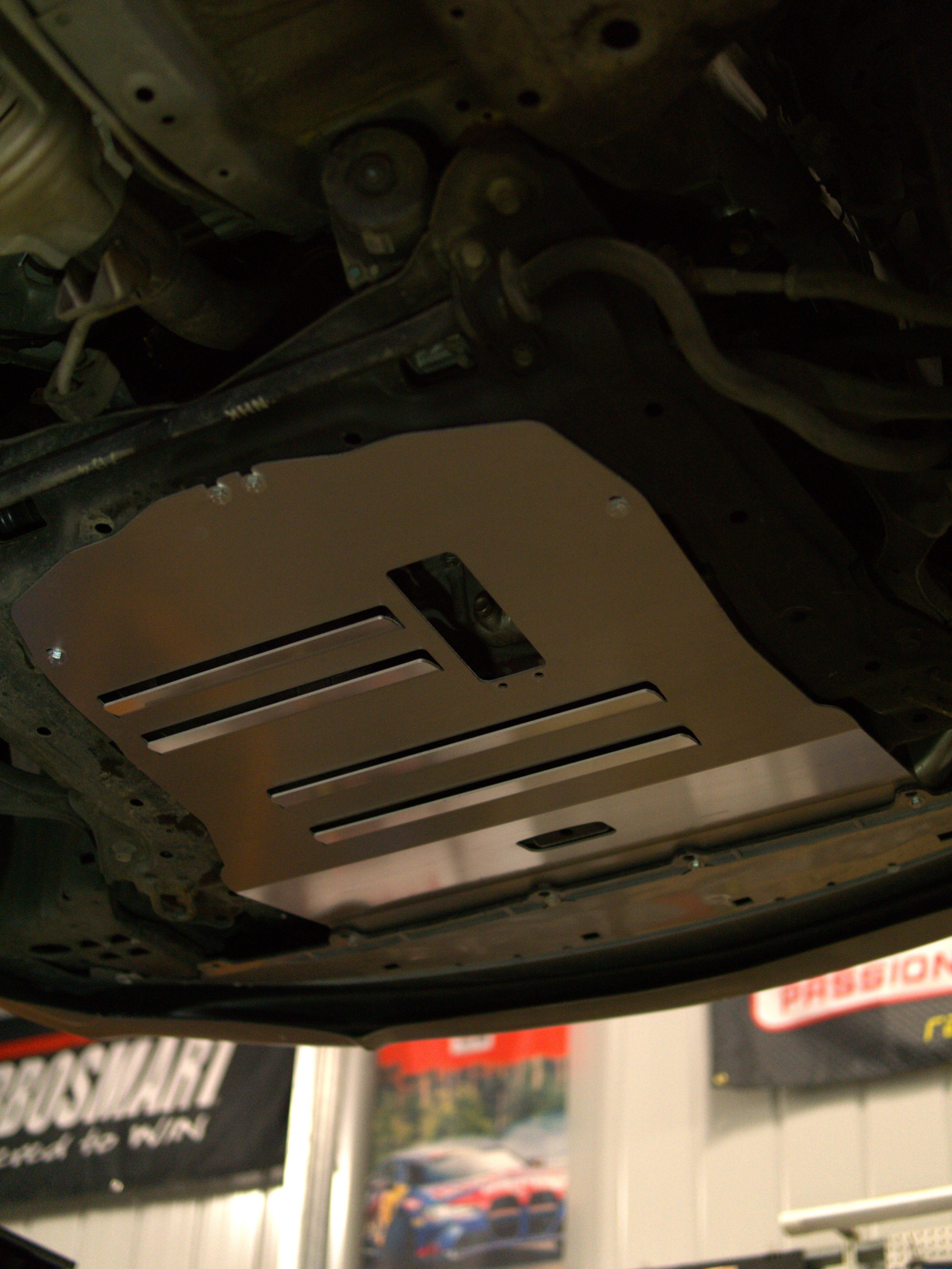 Honda Civic FD undertray replacement 