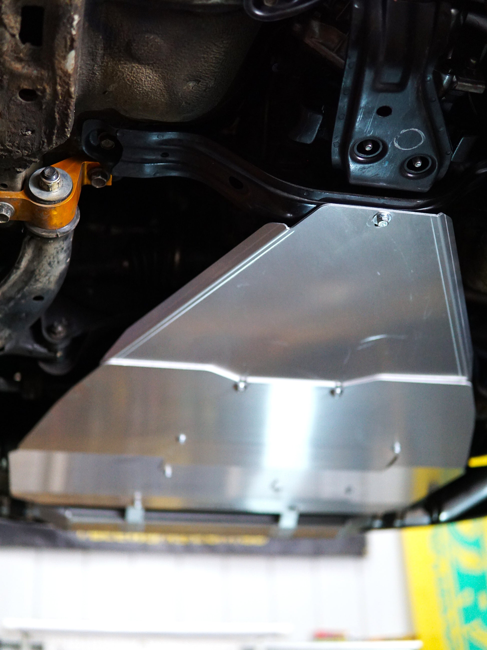 subaru impreza bash plate gearbox 