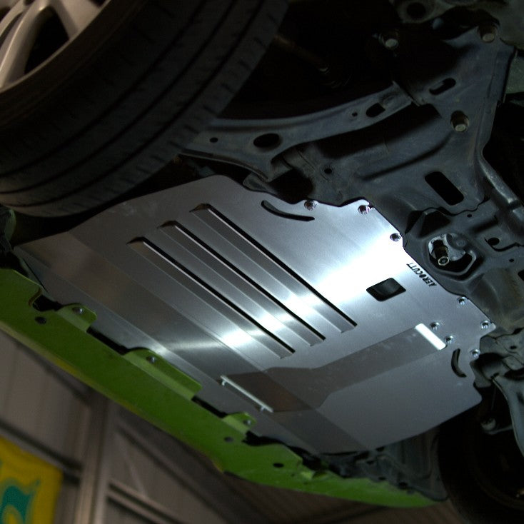 Honda Jazz GE underbody showing an Aerocutt aluminium skid plate installed