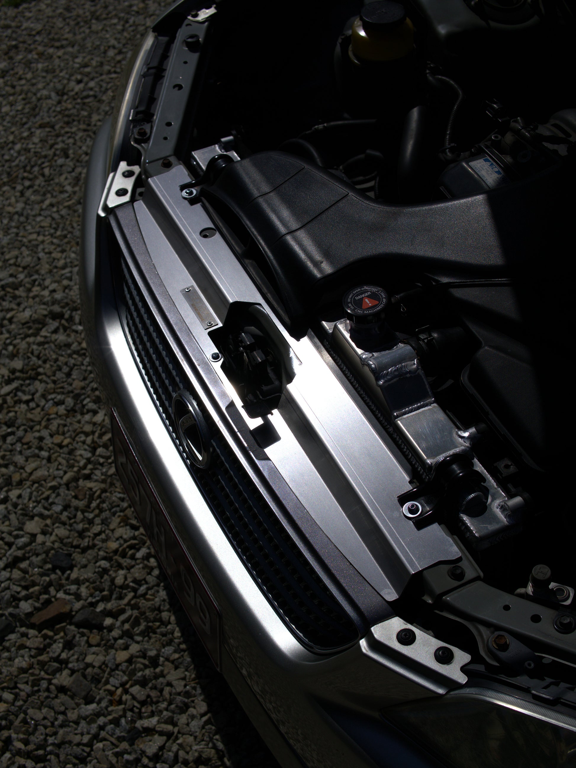 sxe10 is200 is300 altezza radiator support panel 